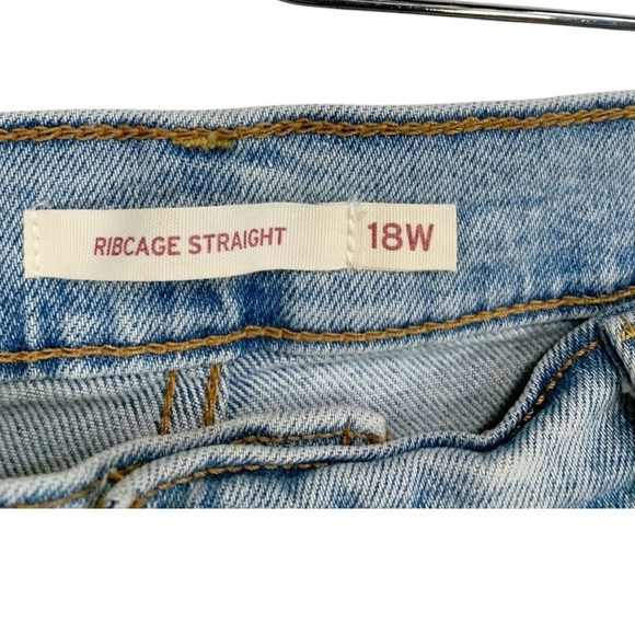 Levi's Ribcage Straight Leg Jeans Size 18W - Picture 7 of 10